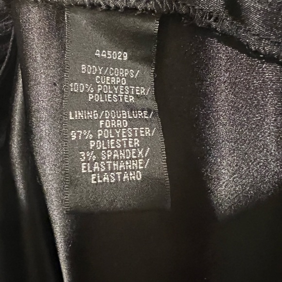 Monique Lhuillier Black Floral Garden Embroidered Dress- size 6 - Picture 9 of 10